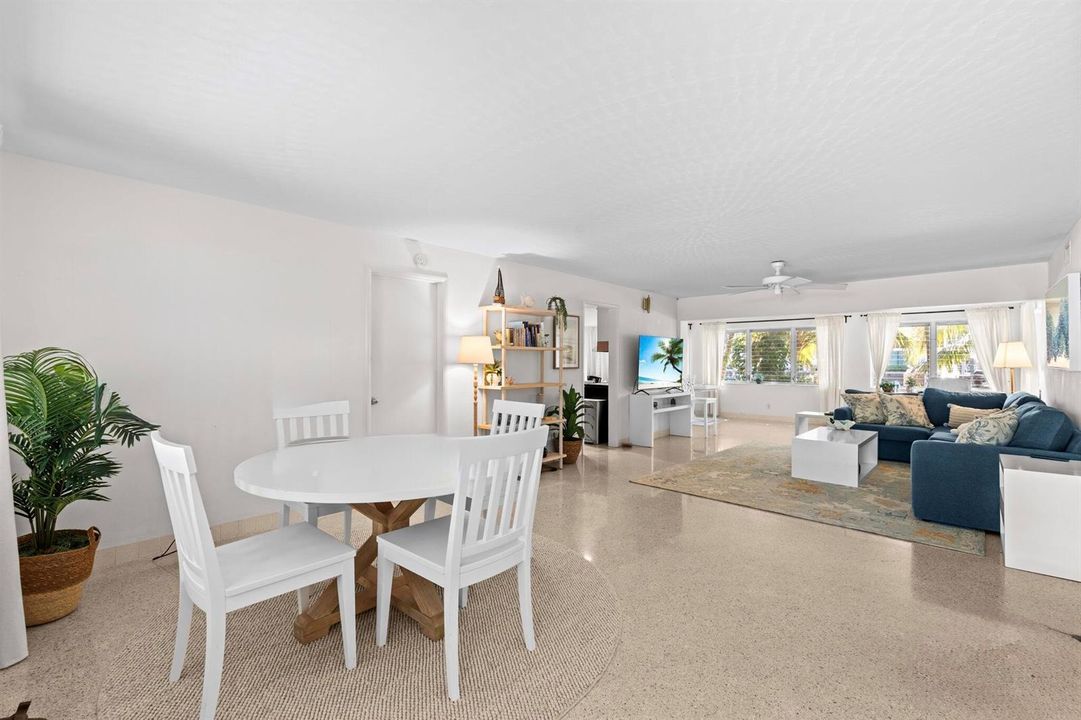 8-web-or-mls-A7407768