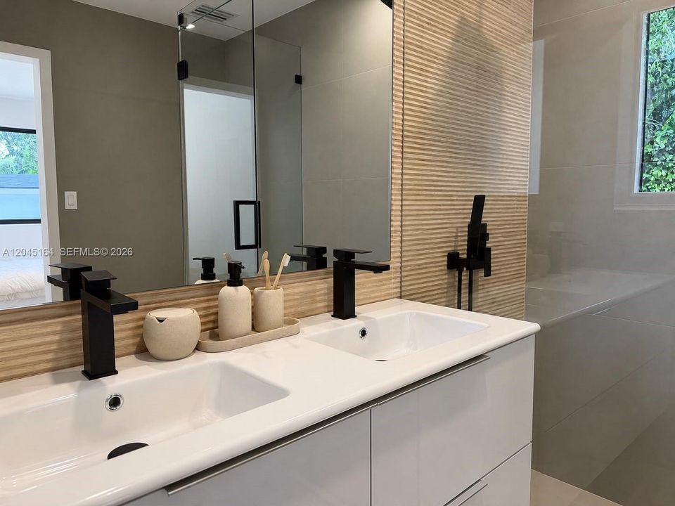 En Venta: $1,469,000 (3 camas, 2 baños, 0 Pies cuadrados)