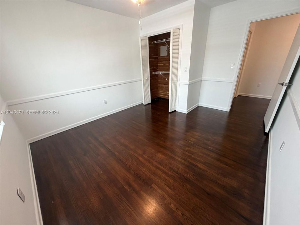 В аренду: $7,800 (3 спален, 2 ванн, 1739 Квадратных фут)