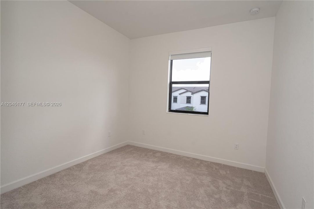 В аренду: $3,400 (3 спален, 2 ванн, 1443 Квадратных фут)