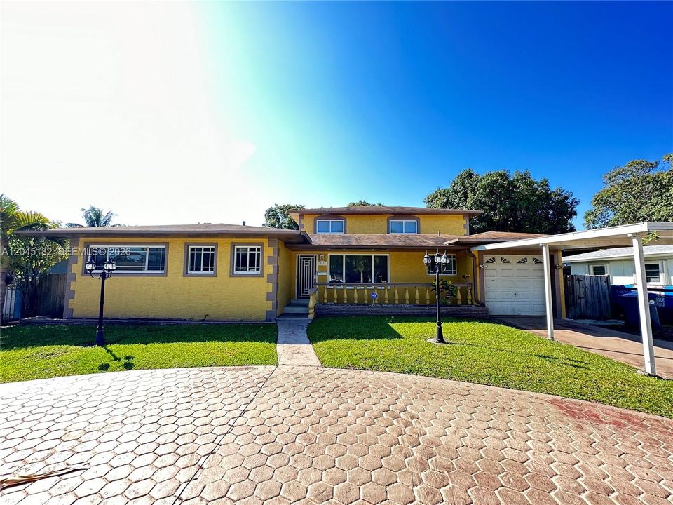 В аренду: $4,499 (4 спален, 3 ванн, 3052 Квадратных фут)