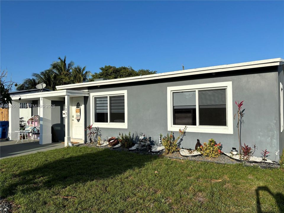 En Venta: $455,000 (3 camas, 2 baños, 1000 Pies cuadrados)