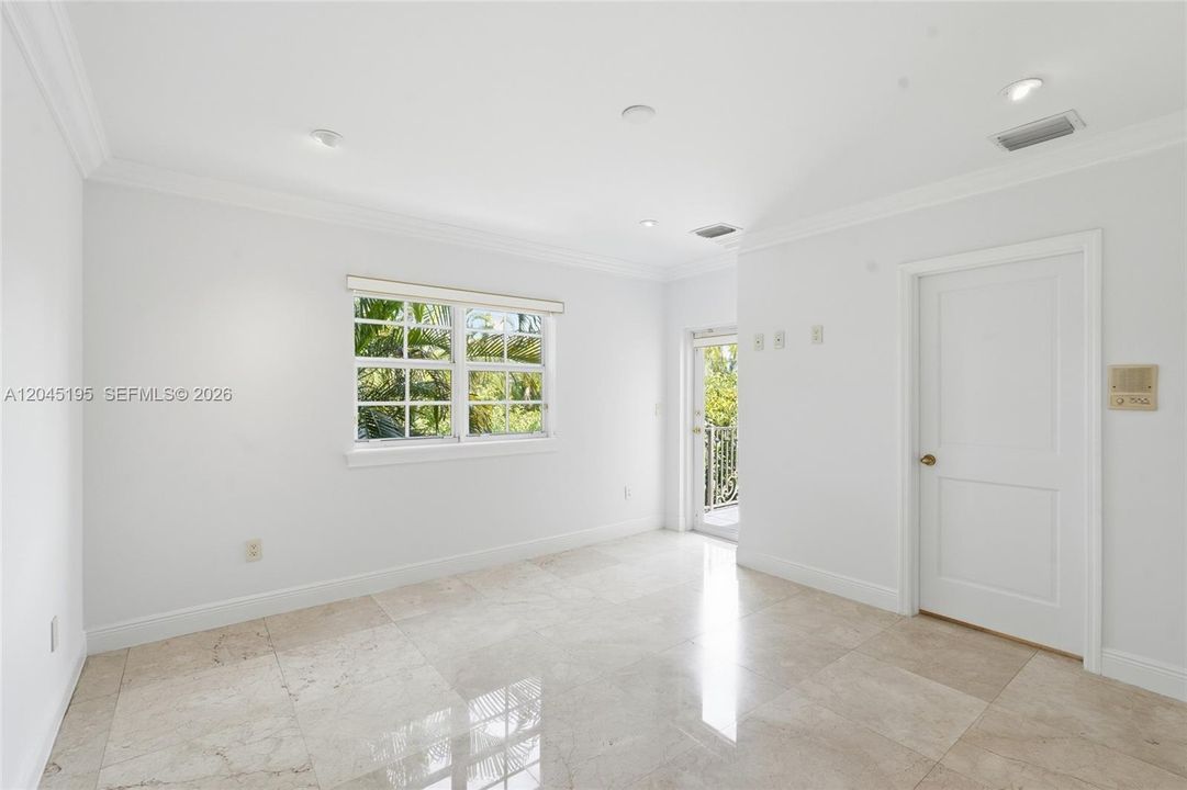 En Renta: $13,500 (3 camas, 2 baños, 1700 Pies cuadrados)
