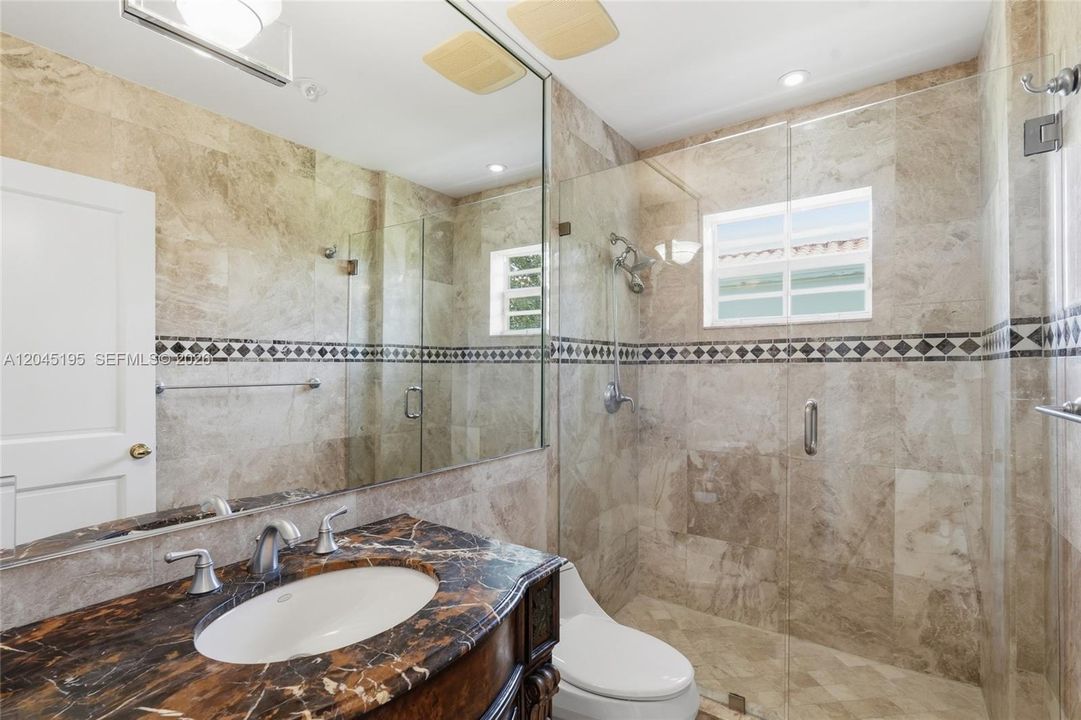 Upstairs full bath