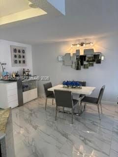 En Renta: $2,800 (2 camas, 2 baños, 1000 Pies cuadrados)