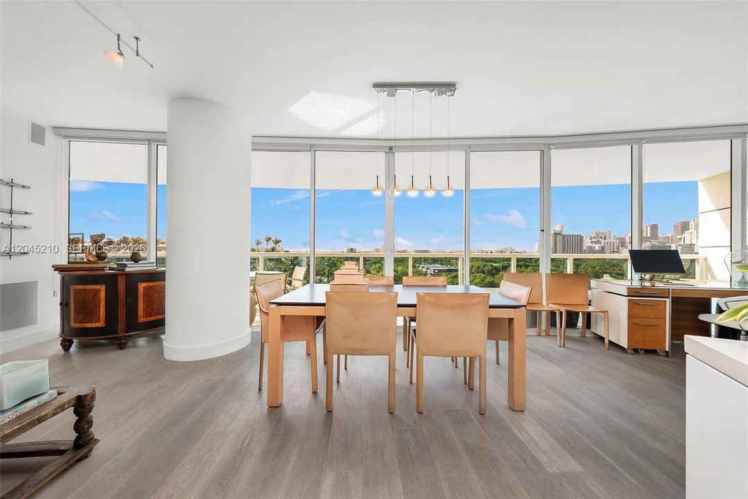 For Sale: $1,550,000 (1 beds, 1 baths, 1210 Square Feet)