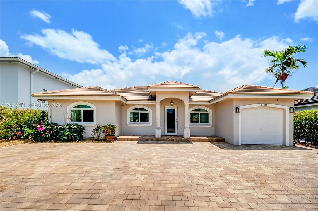 En Venta: $689,899 (3 camas, 2 baños, 1725 Pies cuadrados)