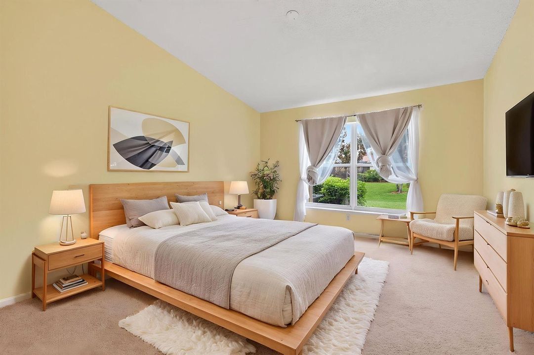 PrimaryBedroom-VirtuallyStaged
