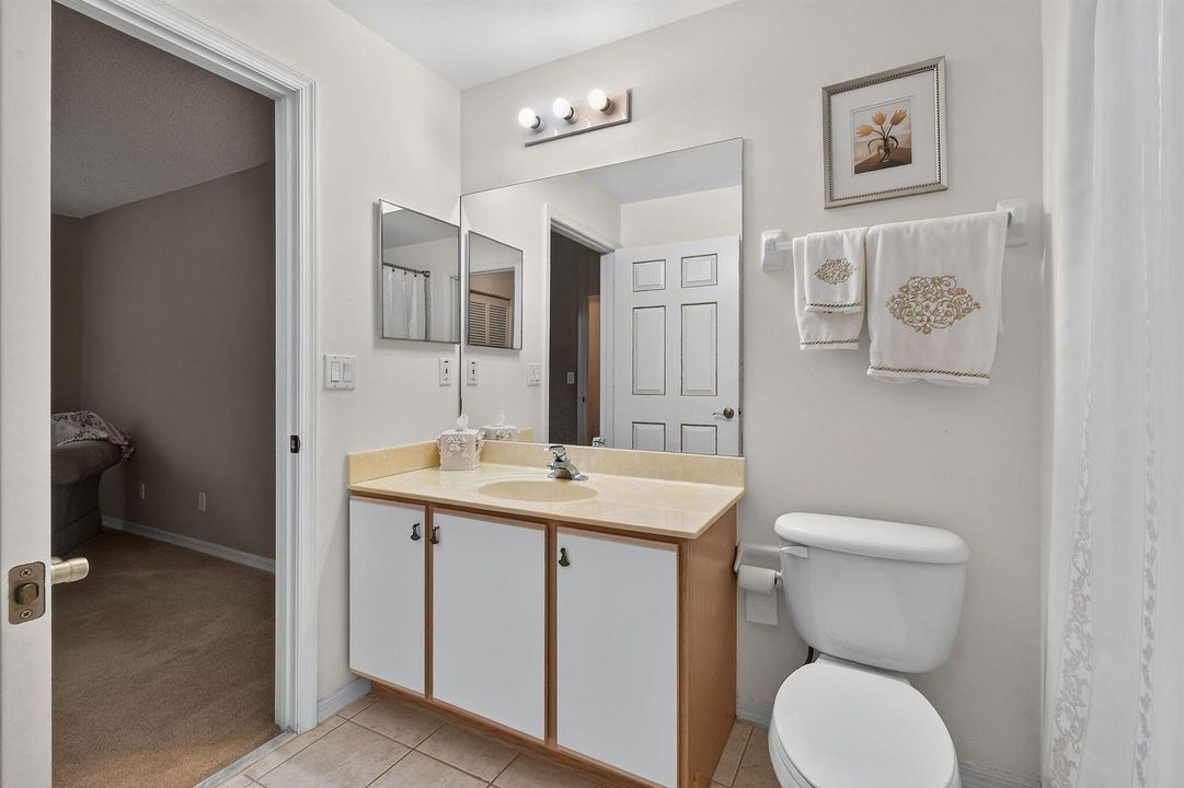 9442BridgeportDr(37)