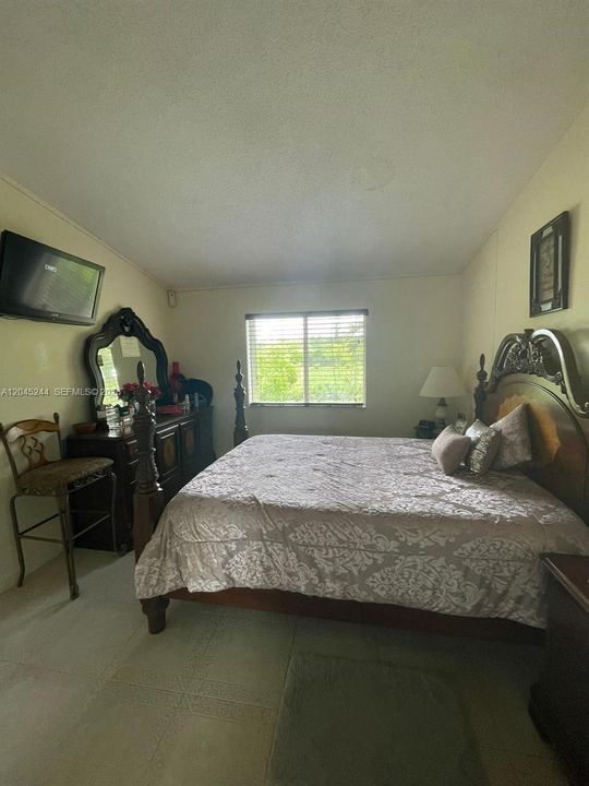 В аренду: $2,700 (3 спален, 2 ванн, 1130 Квадратных фут)