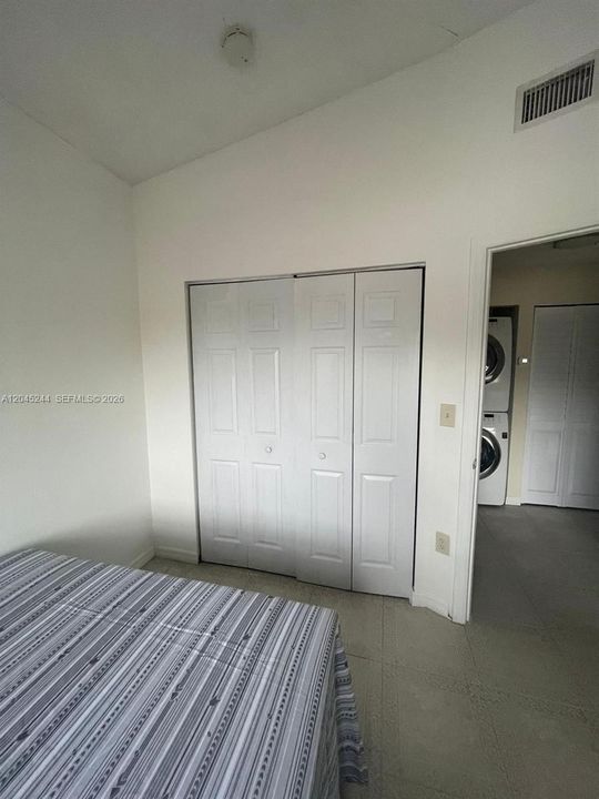 В аренду: $2,700 (3 спален, 2 ванн, 1130 Квадратных фут)