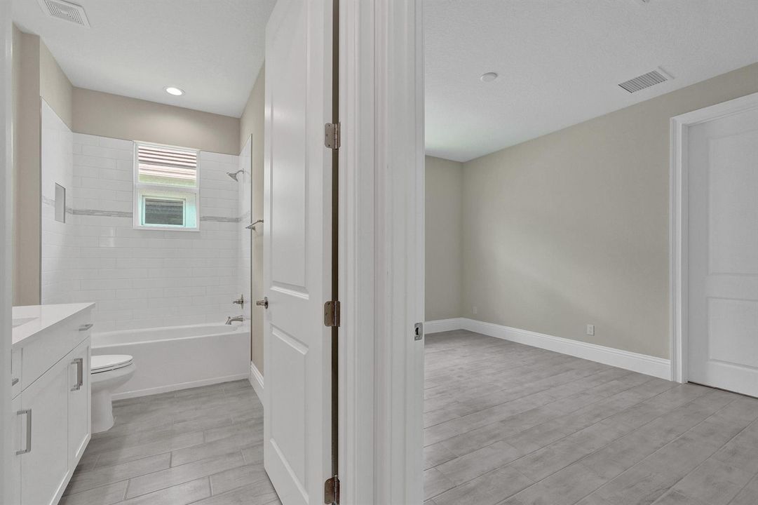 Guest Bed/Bath