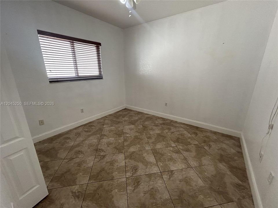 Недавно арендовано: $3,600 (4 спален, 2 ванн, 1795 Квадратных фут)