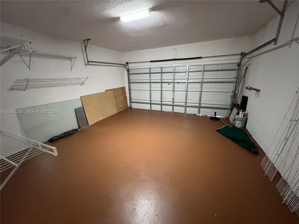 Недавно арендовано: $3,600 (4 спален, 2 ванн, 1795 Квадратных фут)
