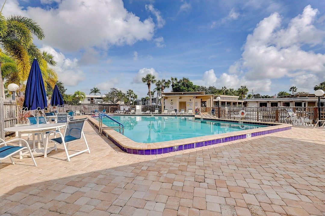 pool deck 9-103