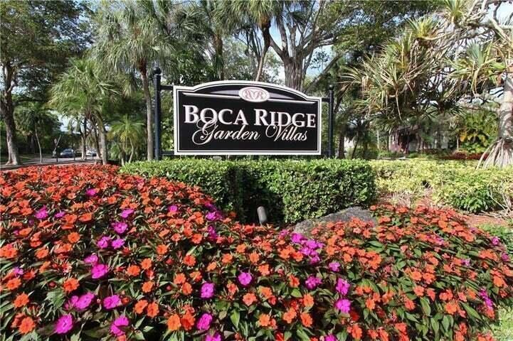 Boca Ridge entrance