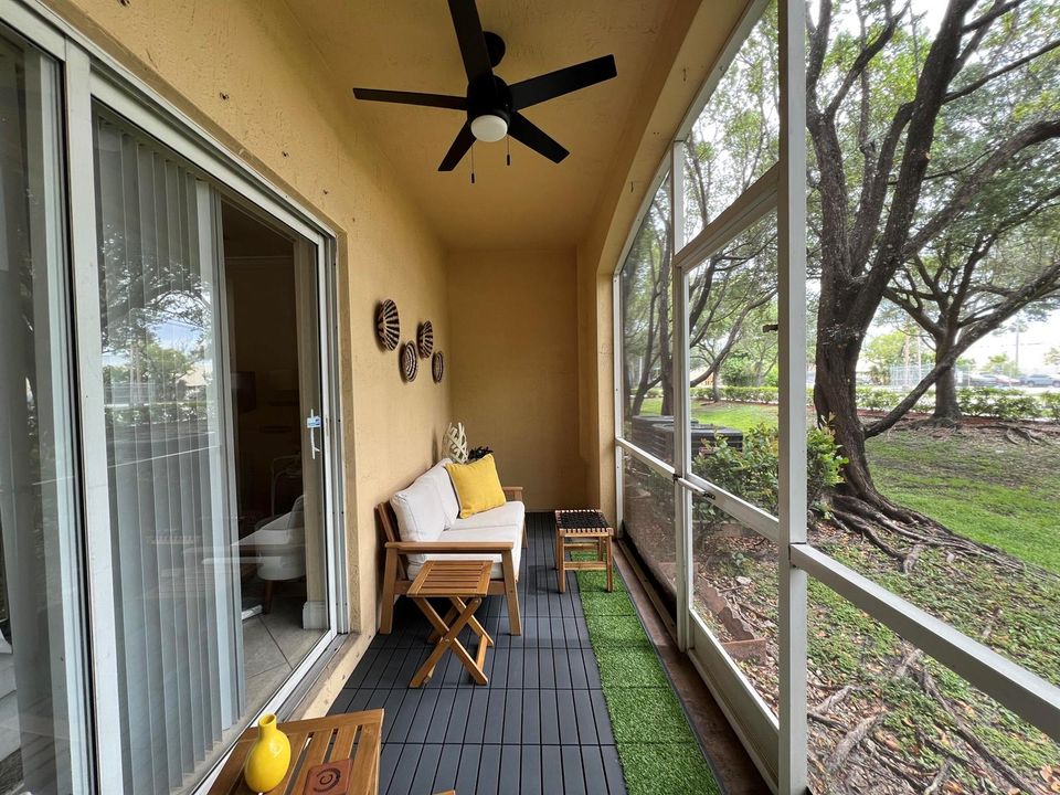 Screened Patio 1