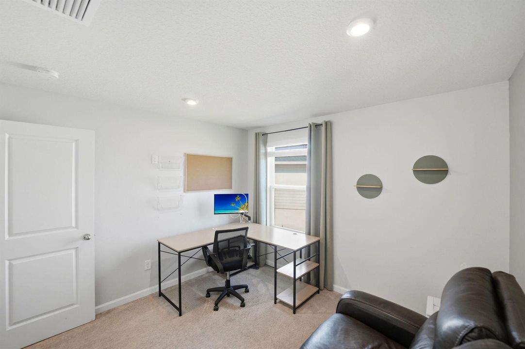 21-web-or-mls-10739-sw-vasari-way