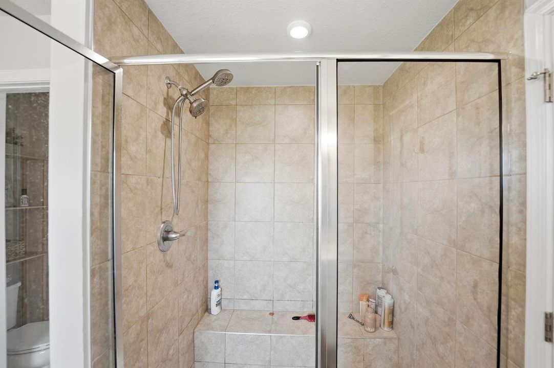 15-web-or-mls-10739-sw-vasari-way