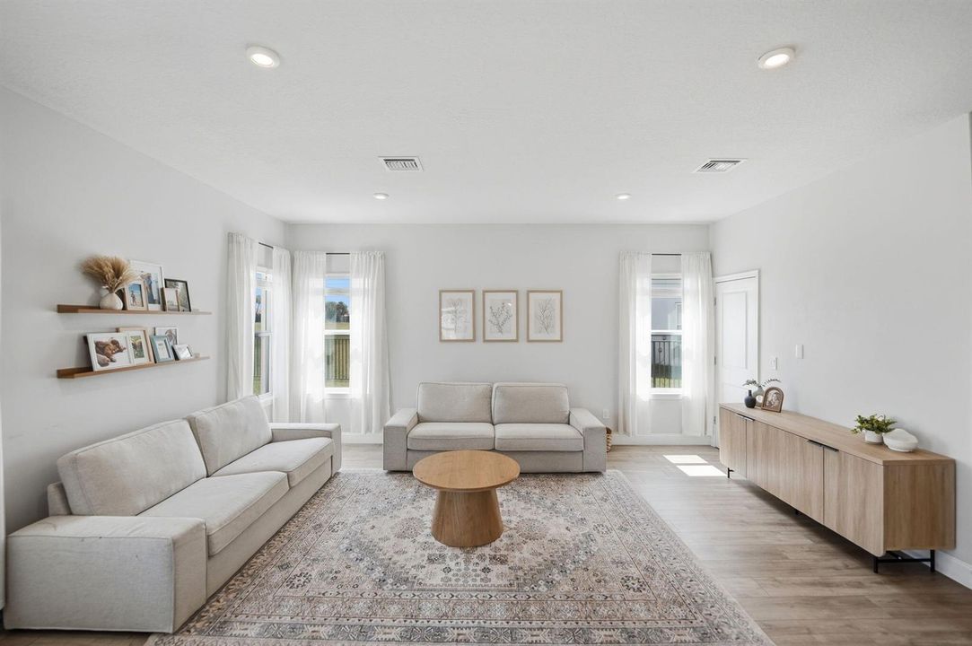 43-web-or-mls-10739-sw-vasari-way