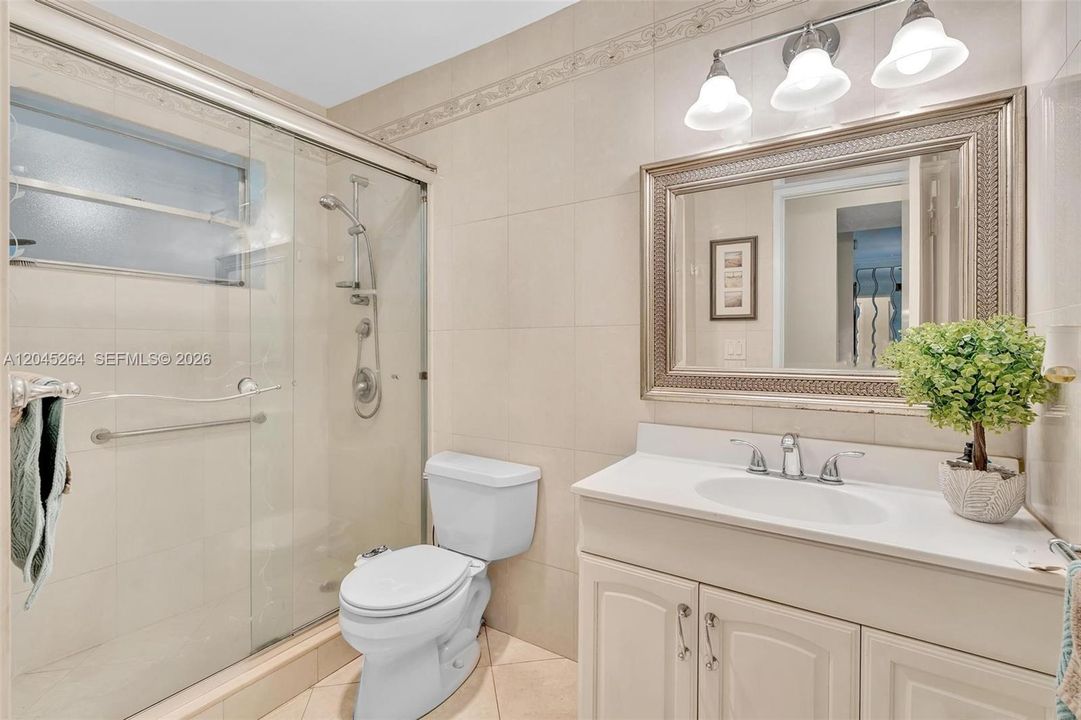На продажу: $178,000 (1 спален, 1 ванн, 730 Квадратных фут)