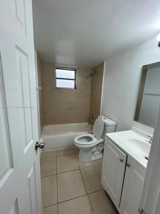 For Rent: $1,700 (1 beds, 1 baths, 10783 Square Feet)