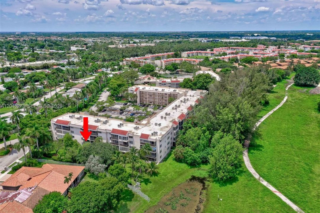 На продажу: $150,000 (2 спален, 2 ванн, 1162 Квадратных фут)