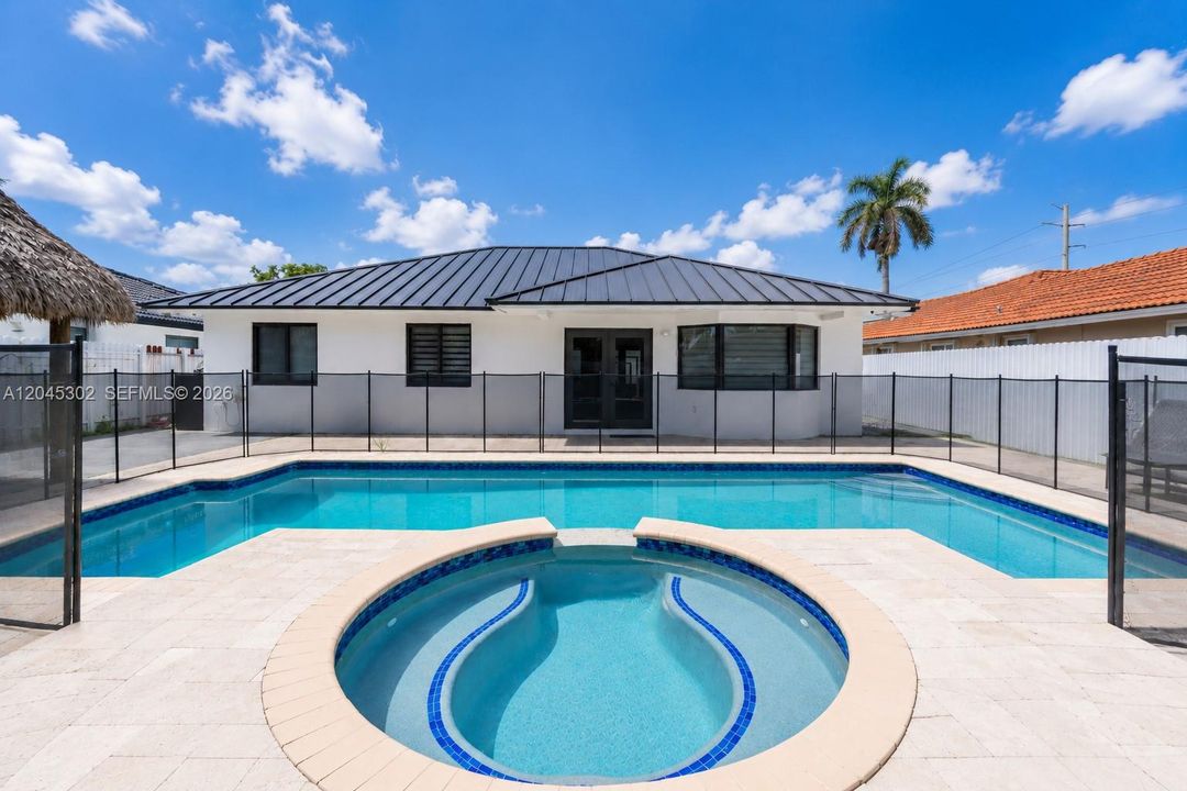 For Sale: $849,000 (3 beds, 2 baths, 1655 Square Feet)