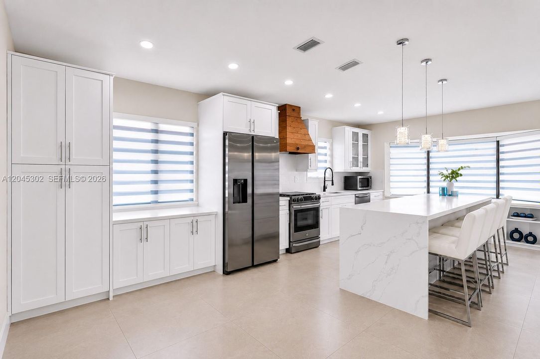 For Sale: $849,000 (3 beds, 2 baths, 1655 Square Feet)