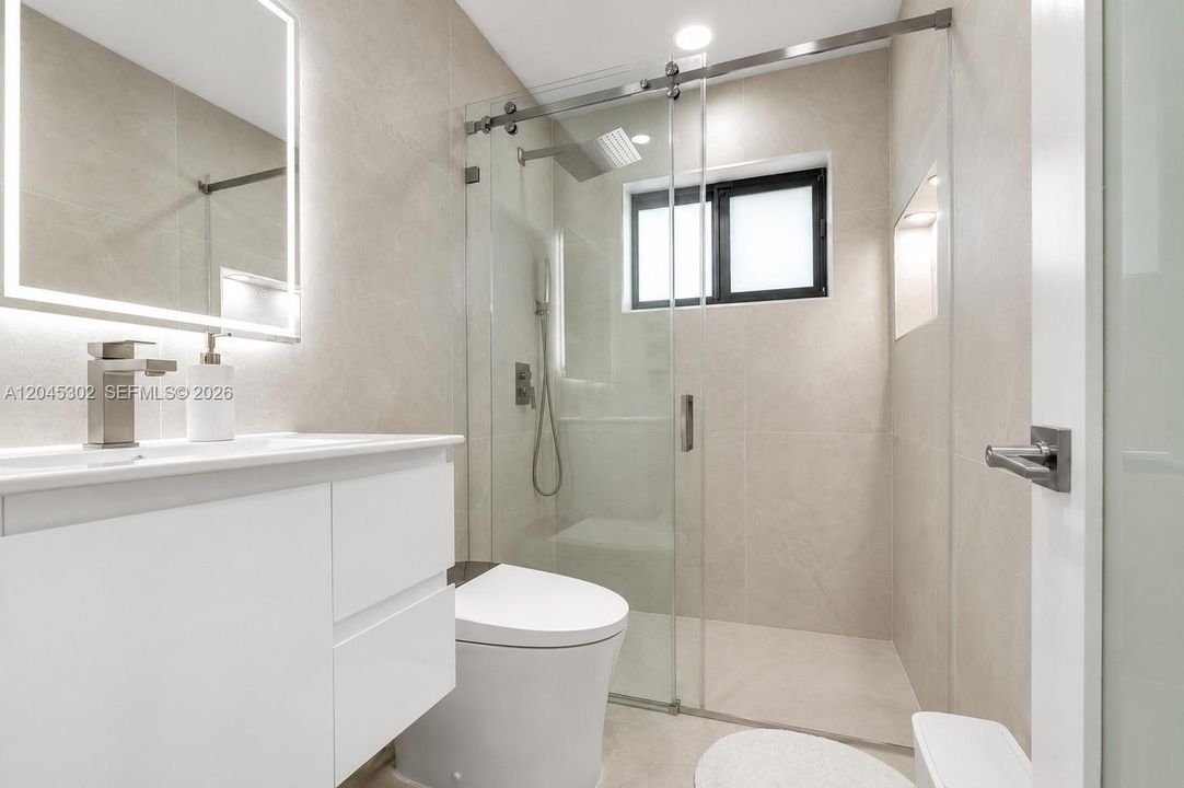 For Sale: $849,000 (3 beds, 2 baths, 1655 Square Feet)