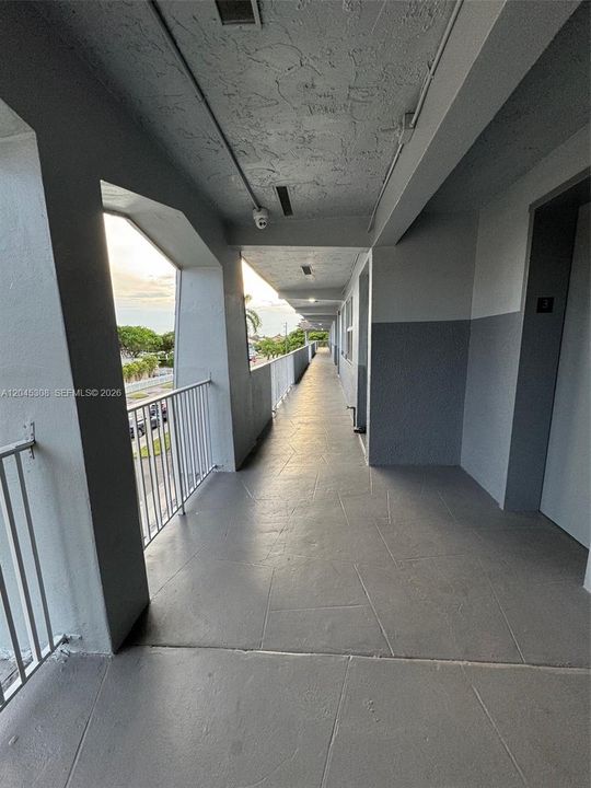 For Sale: $239,000 (2 beds, 1 baths, 775 Square Feet)