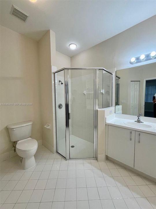 В аренду: $3,000 (3 спален, 2 ванн, 1758 Квадратных фут)