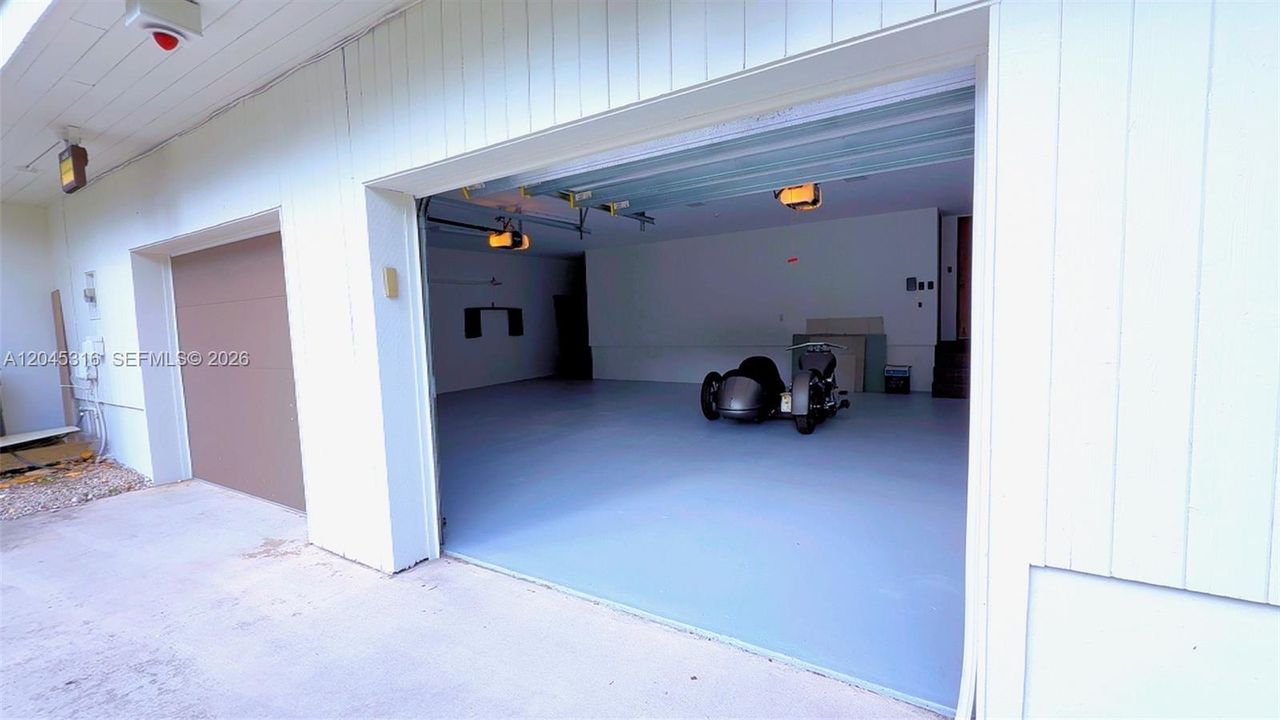 Oversized garage