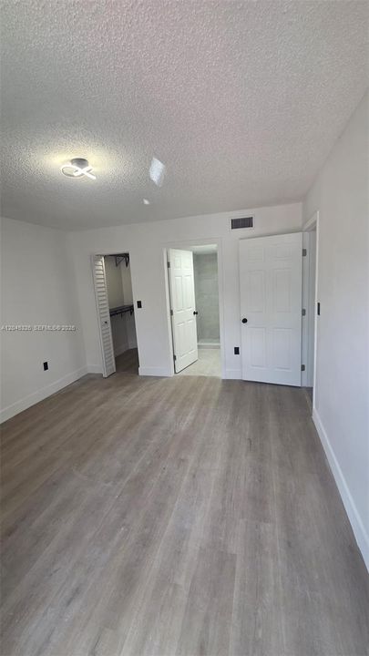 For Rent: $2,450 (2 beds, 2 baths, 908 Square Feet)