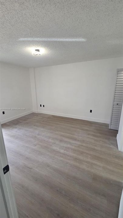 For Rent: $2,450 (2 beds, 2 baths, 908 Square Feet)