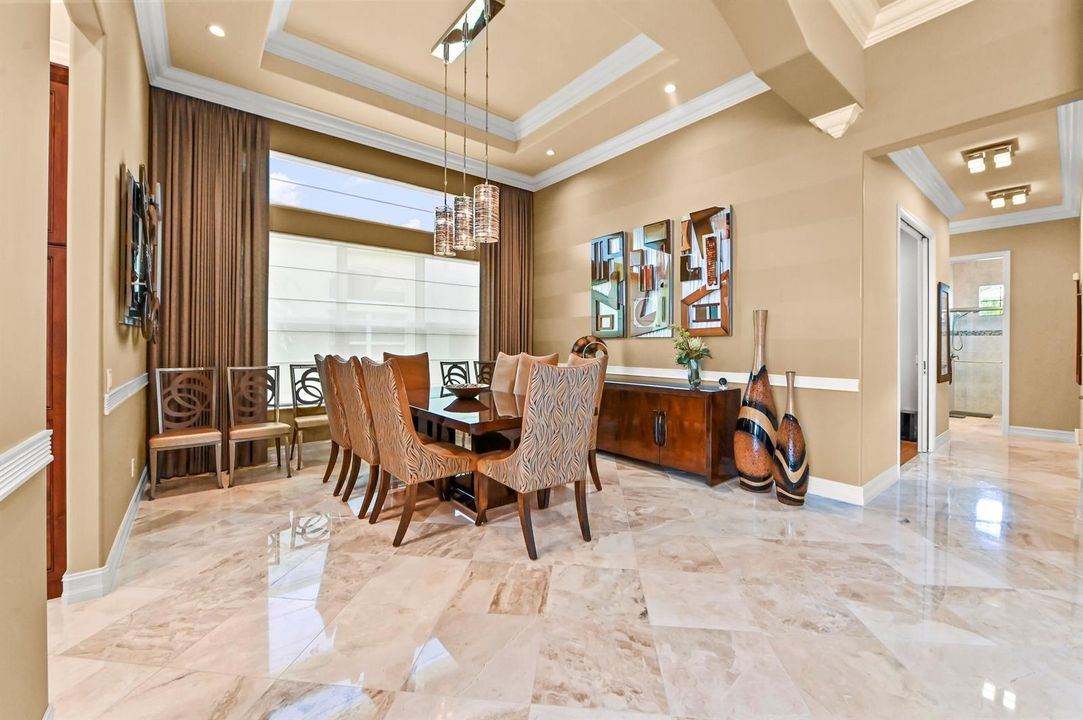 13 Dining room 02