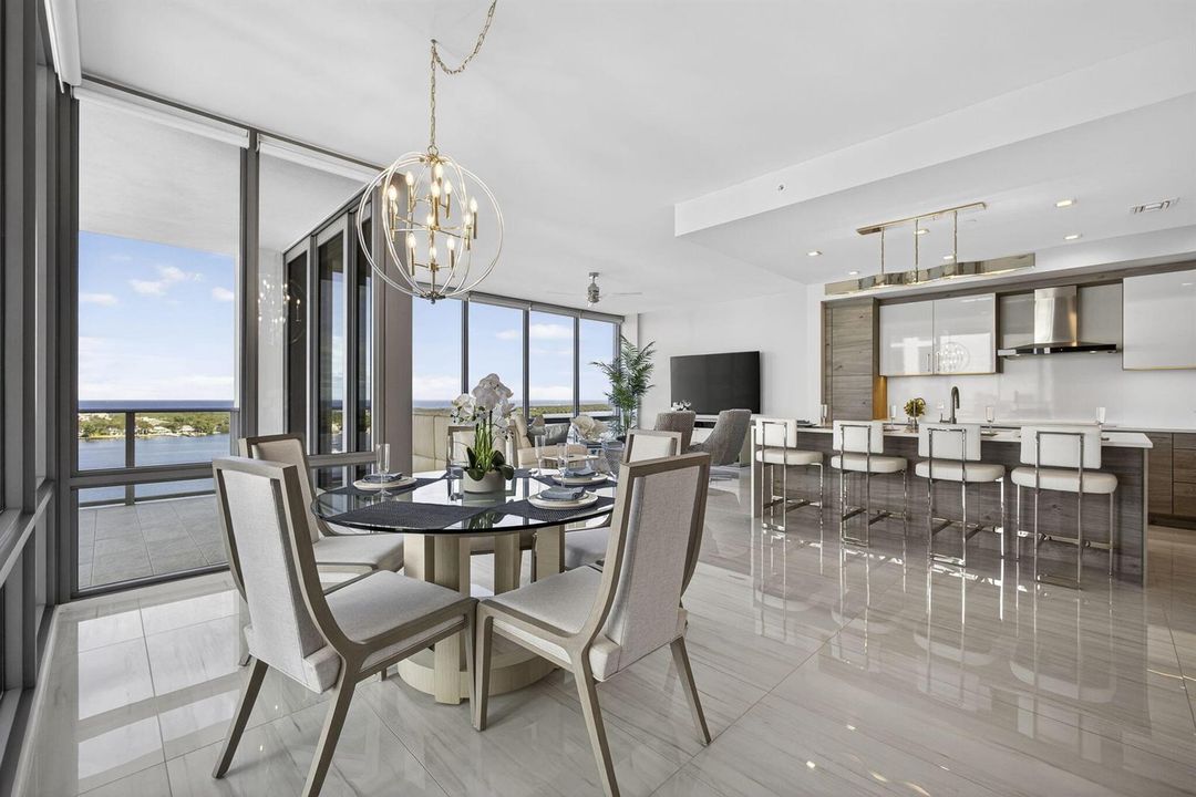 DINING SE VIEW