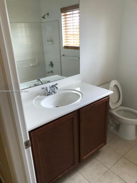 В аренду: $2,650 (3 спален, 2 ванн, 1850 Квадратных фут)