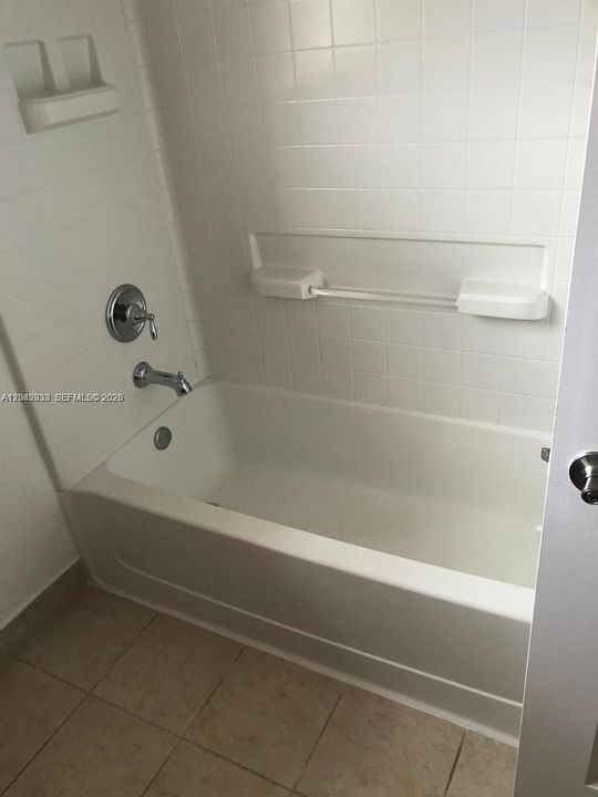 В аренду: $2,650 (3 спален, 2 ванн, 1850 Квадратных фут)