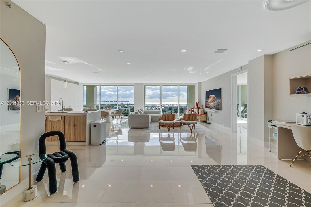 For Sale: $3,499,000 (2 beds, 2 baths, 2110 Square Feet)
