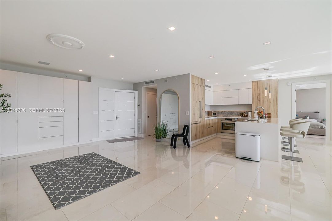 For Sale: $3,499,000 (2 beds, 2 baths, 2110 Square Feet)