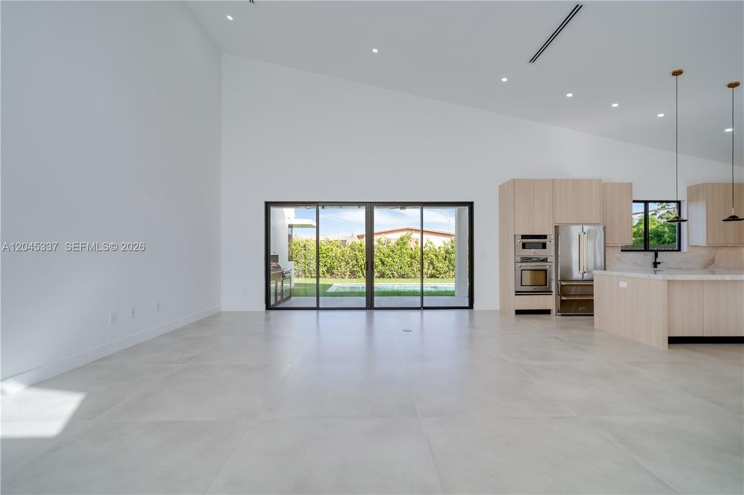 На продажу: $1,490,000 (4 спален, 3 ванн, 3200 Квадратных фут)