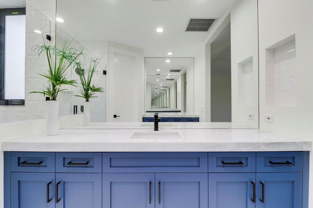 Bedroom 3 Ensuite