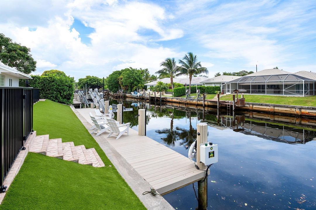 030-1332TamarindWay-BocaRaton-FL-33486-S