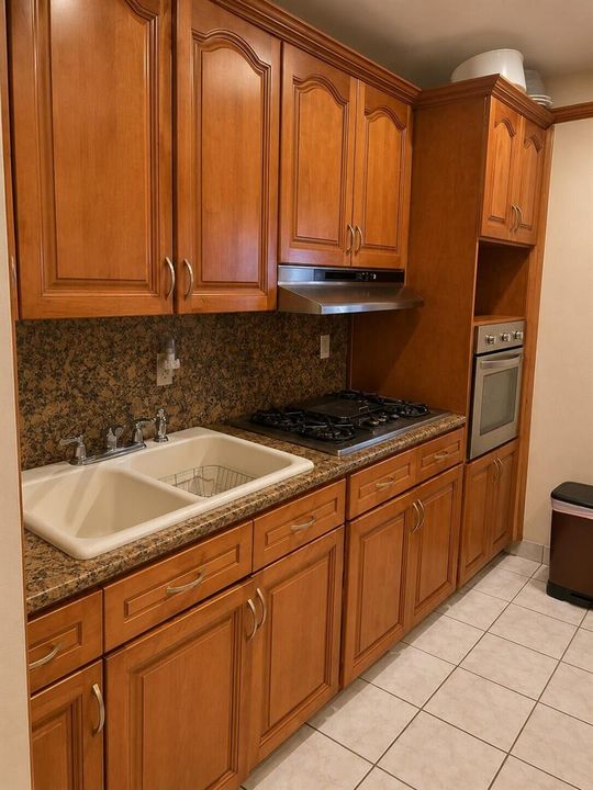 Kitchen 3