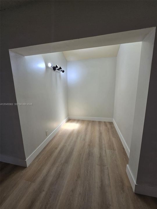 В аренду: $3,600 (3 спален, 2 ванн, 1736 Квадратных фут)