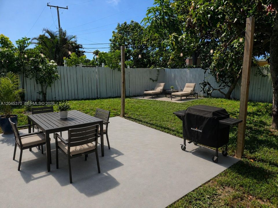 En Venta: $439,900 (3 camas, 2 baños, 1201 Pies cuadrados)