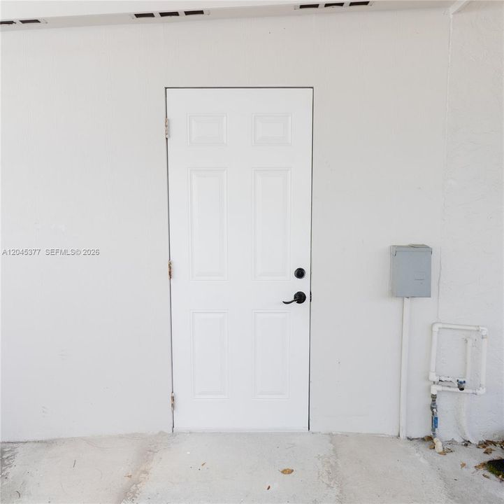For Rent: $1,262 (1 beds, 1 baths, 1563 Square Feet)