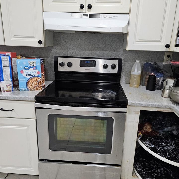 В аренду: $3,500 (3 спален, 2 ванн, 1512 Квадратных фут)