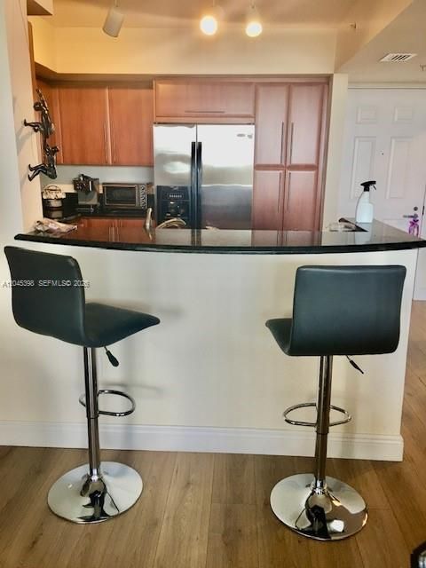 For Rent: $3,400 (2 beds, 2 baths, 1180 Square Feet)